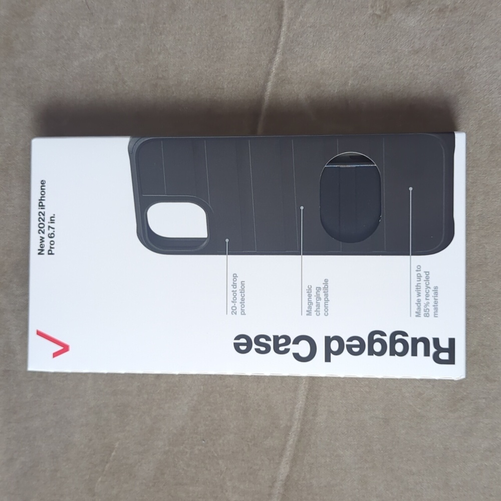 2022 iPhone Pro 6.7 in. Rugged Case